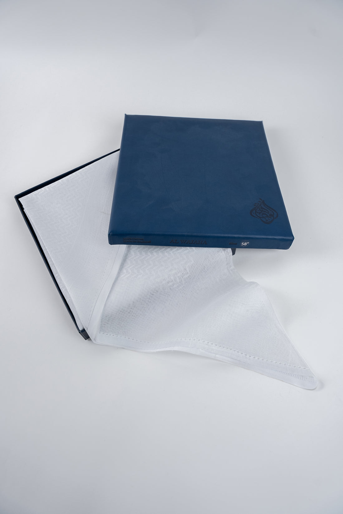 Al Wajaha Shamagh - Blue Box