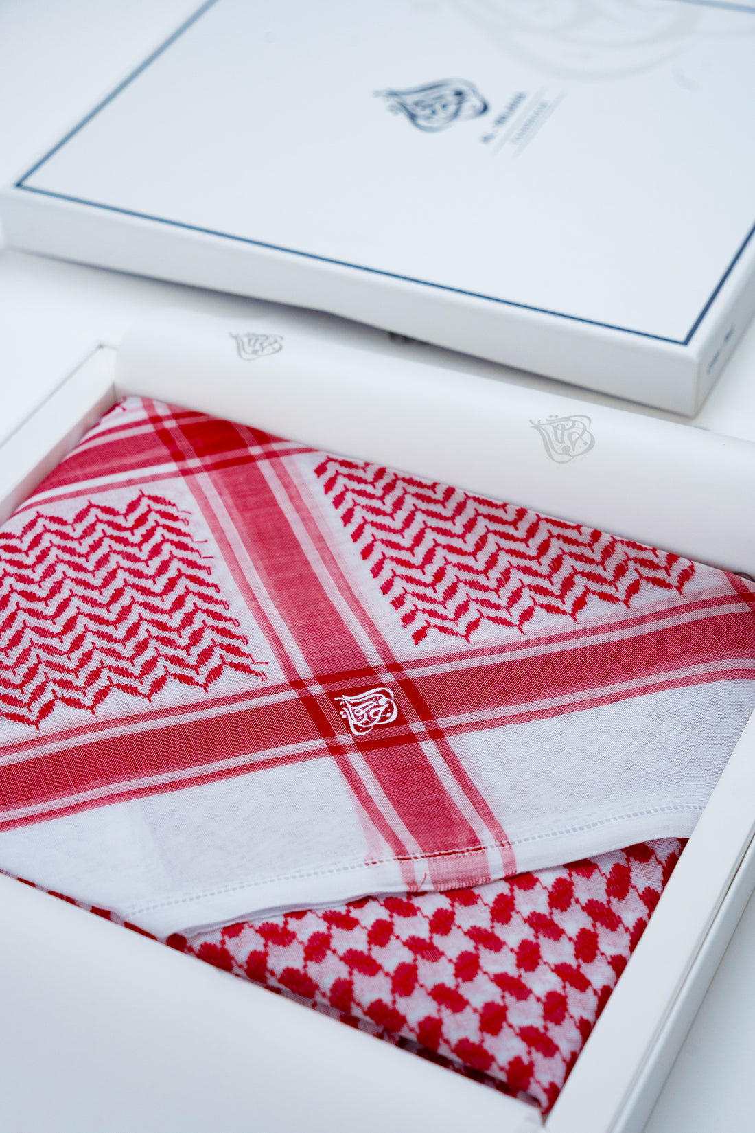 Al Wajaha Shamagh - White Box