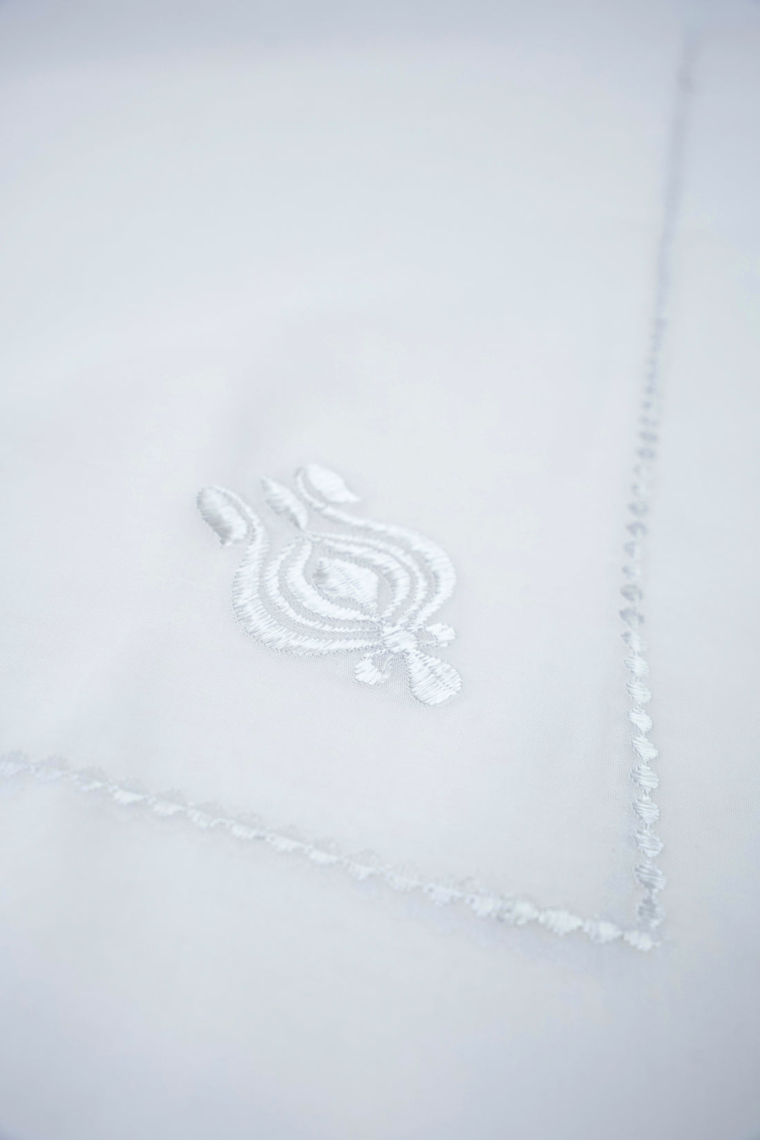 Al Wajaha Standard Japan Ghutra - Pattern 2