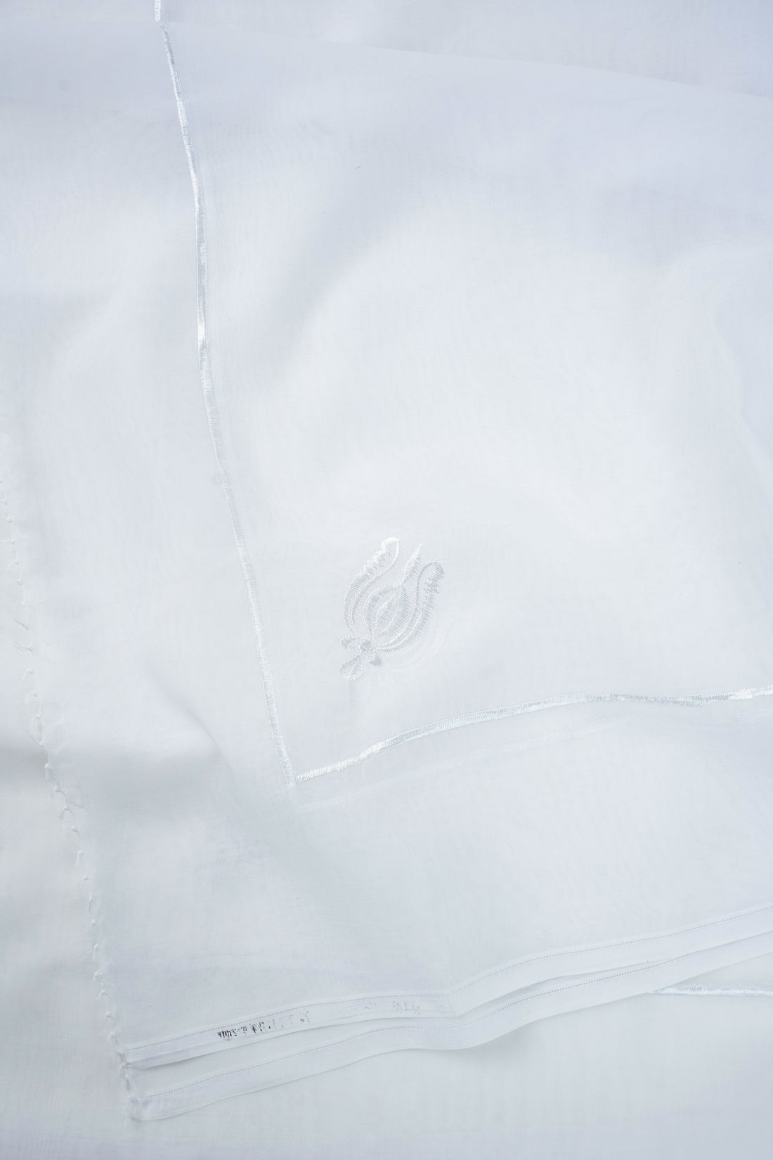 Al Wajaha Standard Japan Ghutra - Pattern 3