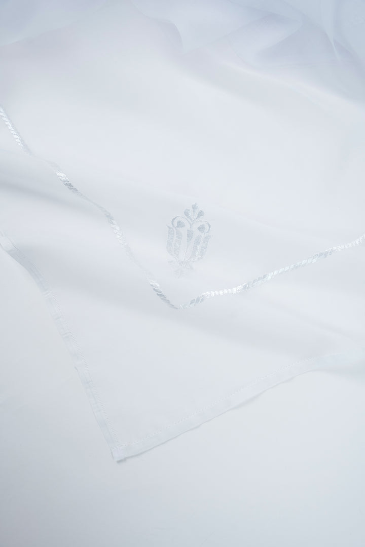 Al Wajaha Standard Japan Ghutra - Pattern 5 (No Beads)