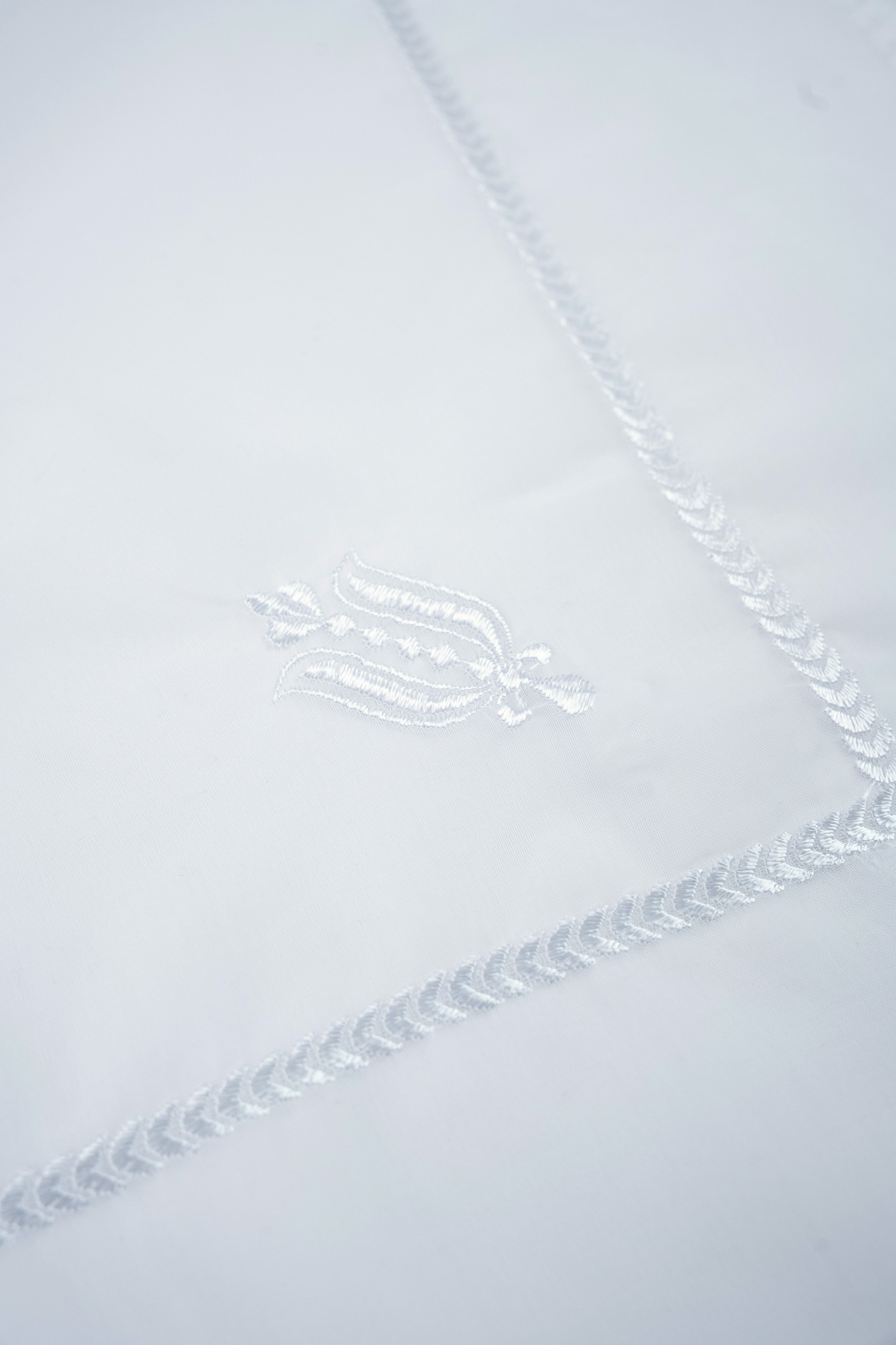 Al Wajaha Standard Japan Ghutra - Pattern 7