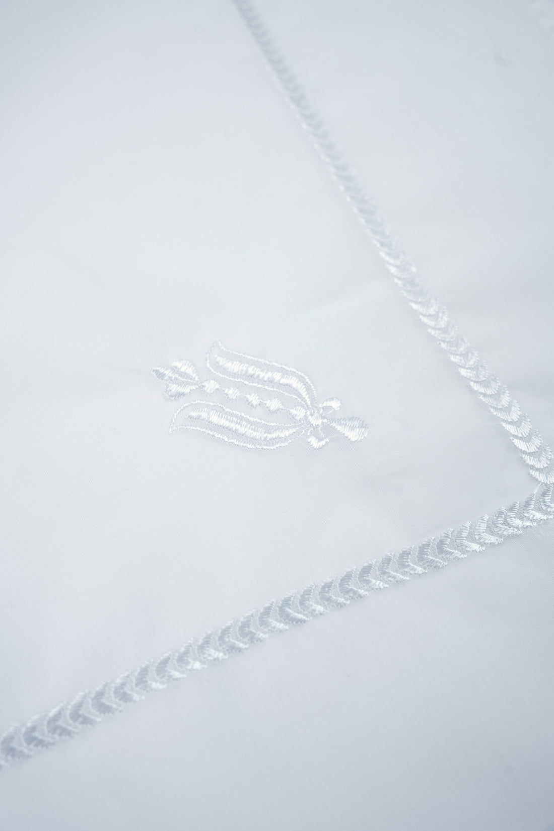 Al Wajaha Standard Japan Ghutra - Pattern 7
