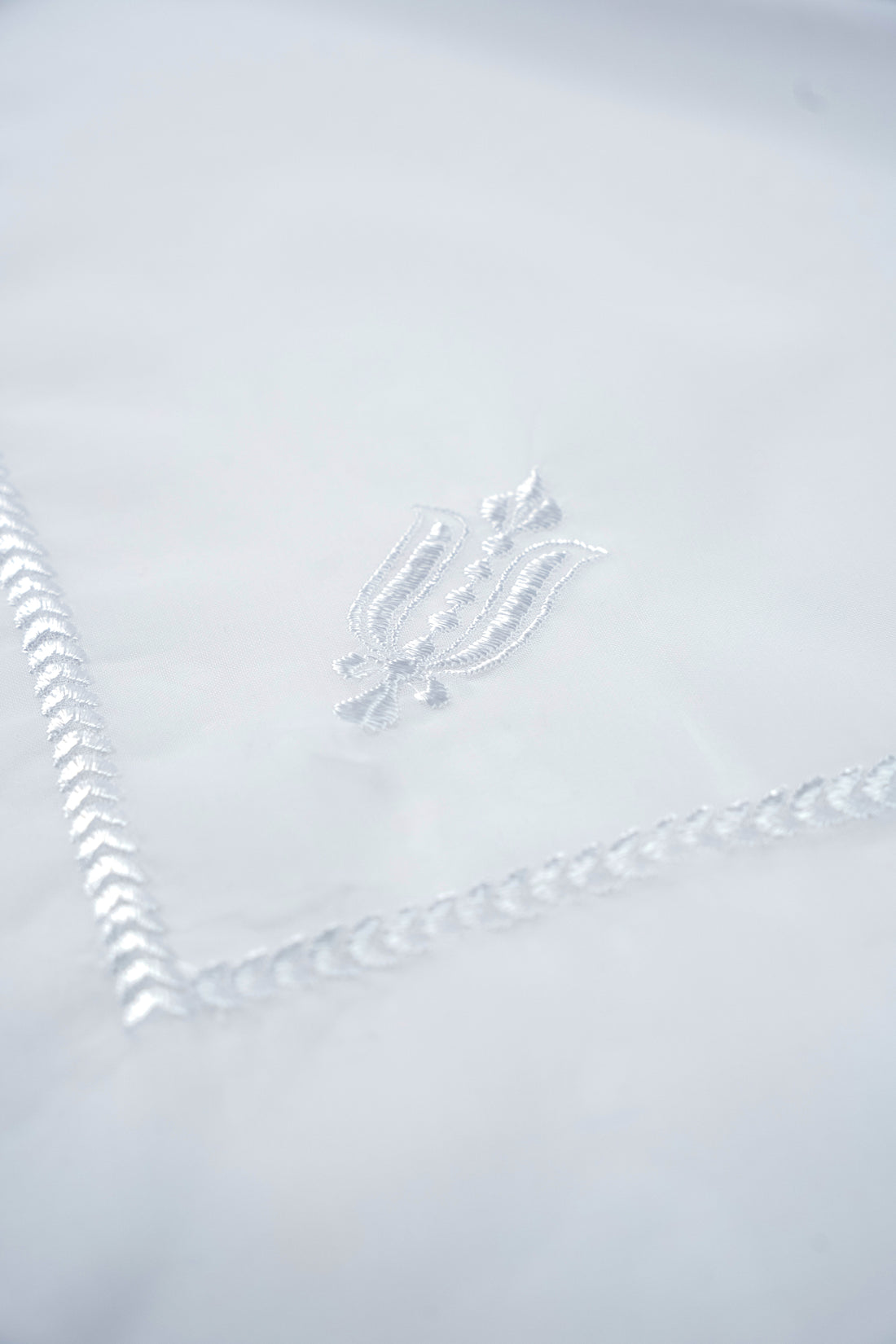Al Wajaha Standard Japan Ghutra - Pattern 7