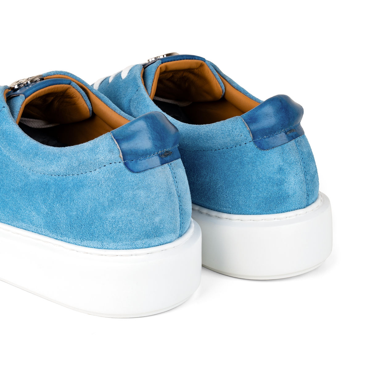 LW041 ROBERT Light Blue Suede