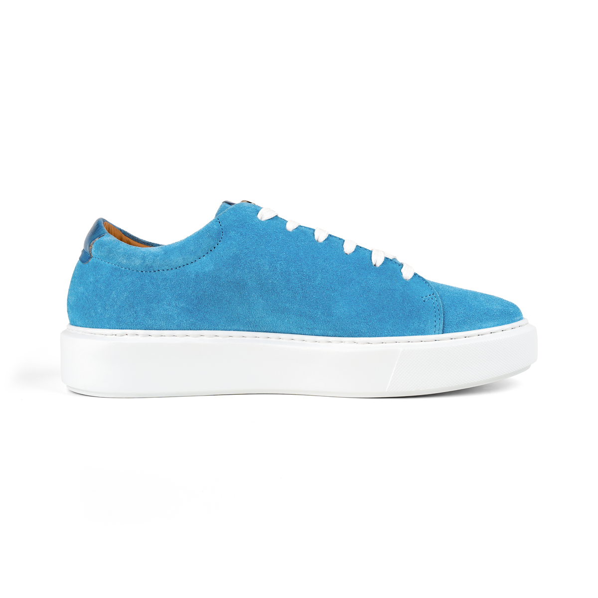 LW041 ROBERT Light Blue Suede