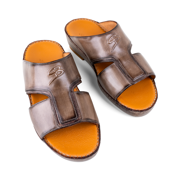 SB116 Taupe