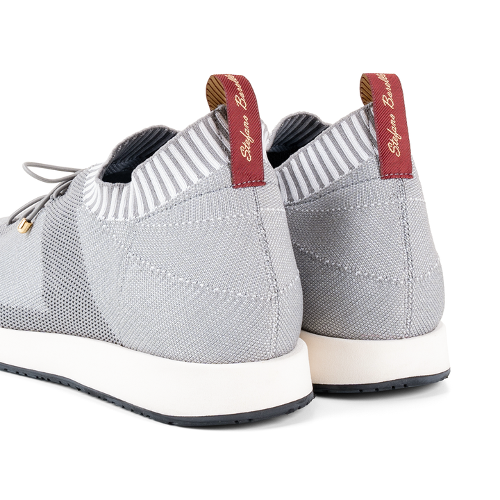 SB270 Grey & White