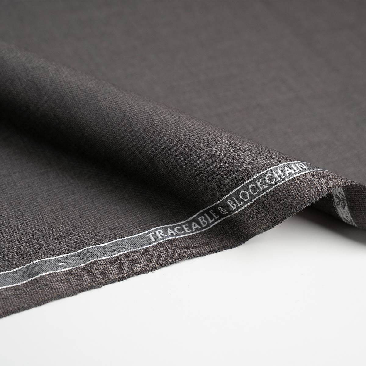 Echo - Beige Semi Plain - Super 130 - (Ref-841047)