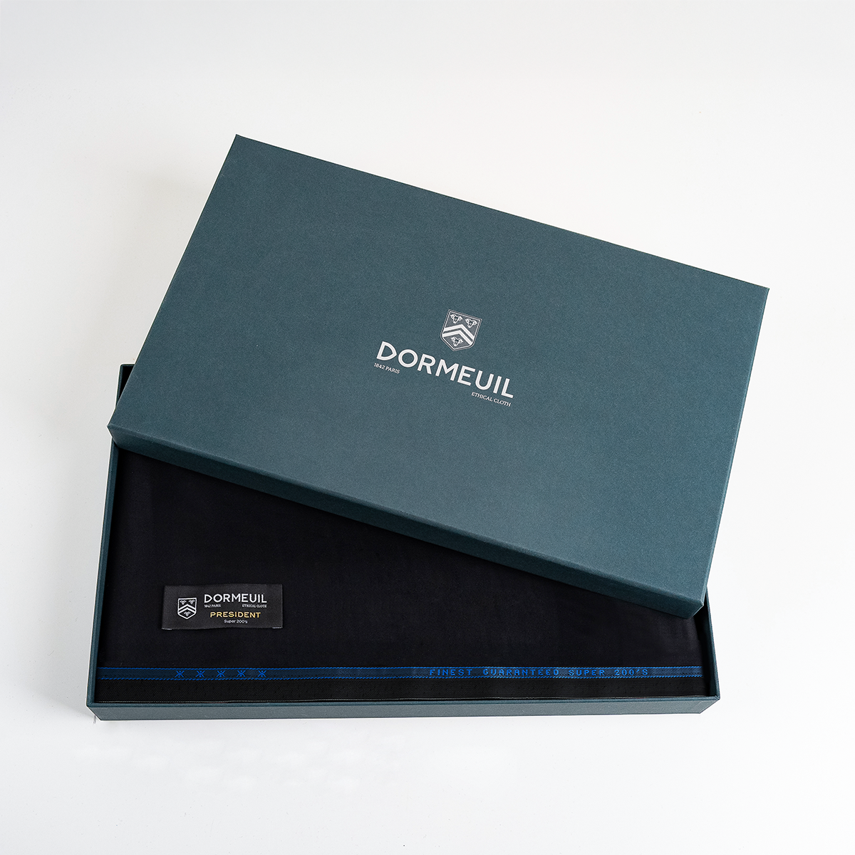 President - Black Plain - Super 200 - (Ref-200230)